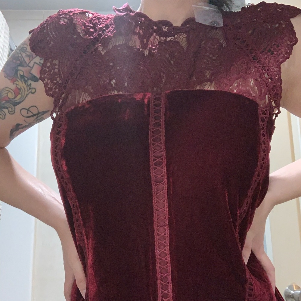 Velvet dress - Picture 5 of 7